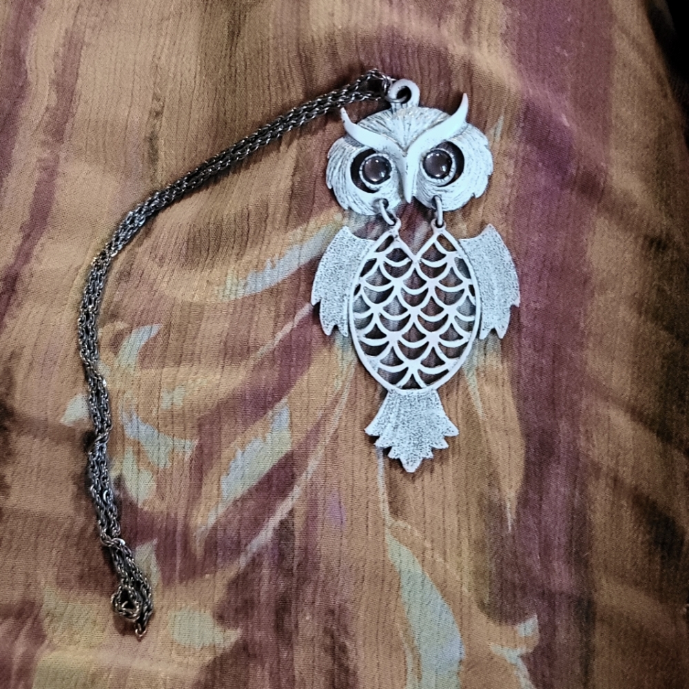 Vintage 60's-70's owl necklace